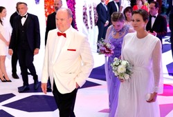 Niedowierzanie! Księżna Charlene naprawdę TO zrobiła na balu w Monako [FOTO]