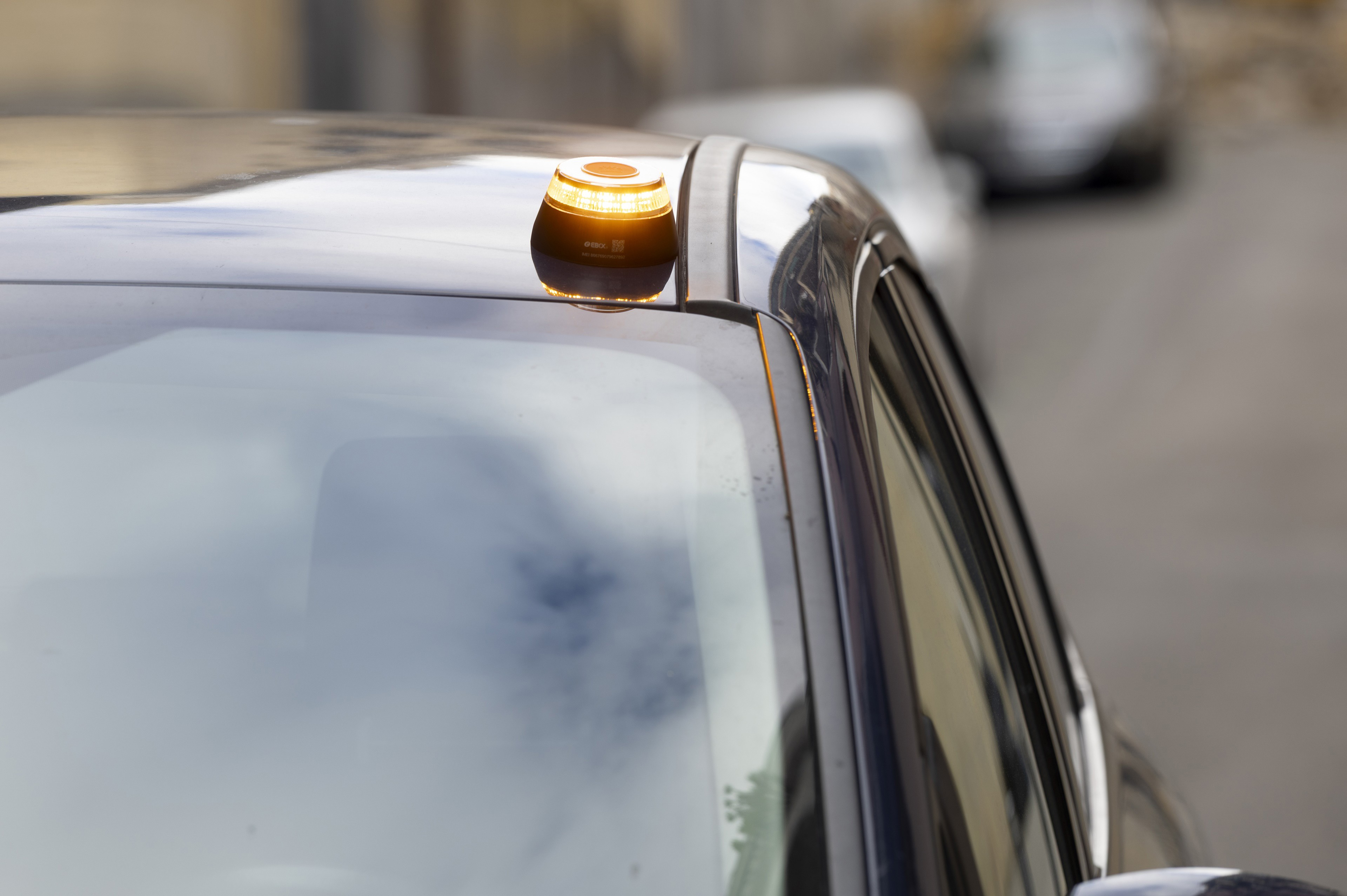 Fraude masivo con balizas V-16: Facua acusa a la DGT de pasividad