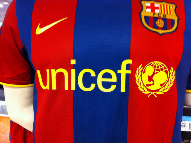 Koszulka Barcelony z logiem UNICEF-u