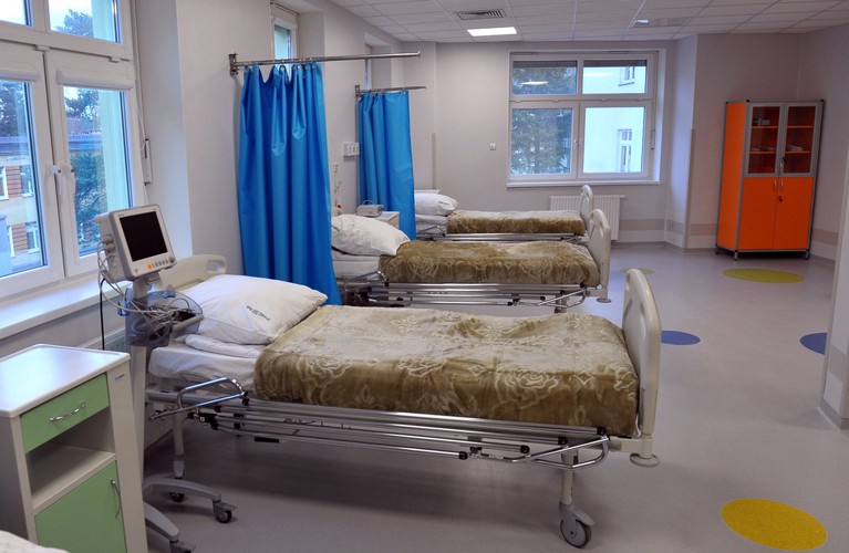 SZCZECIN. ODDZIAŁ RATUNKOWY I LĄDOWISKO DLA HELIKOPTERÓW