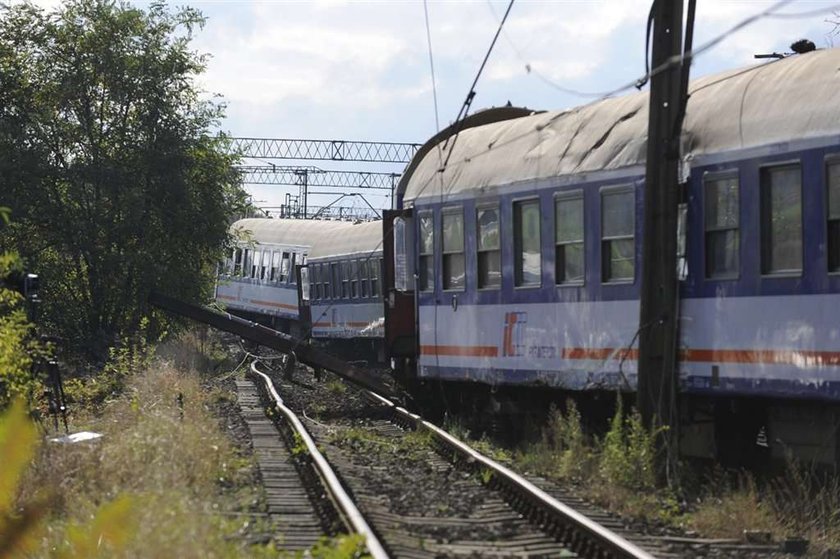 Ten maszynista wykoleił pociąg! Foto