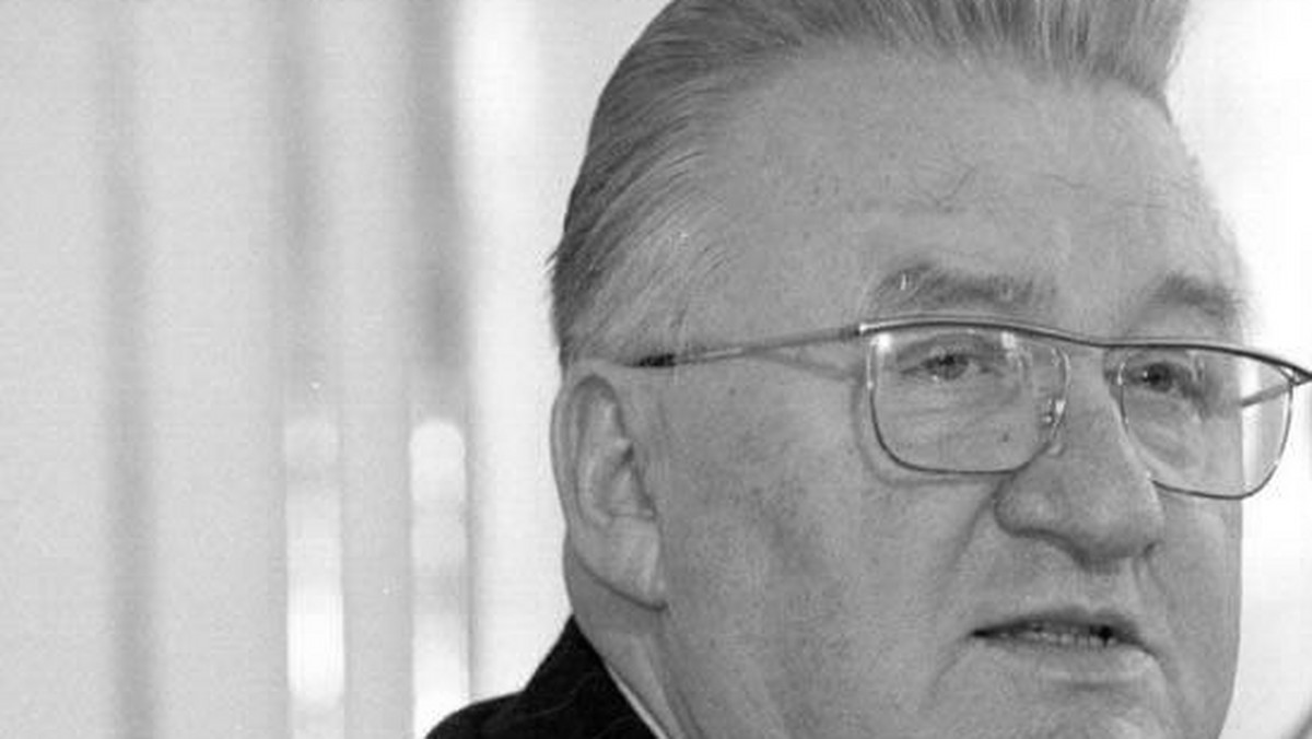Michal Kovacz, pierwszy prezydent Słowacji po rozwiązaniu federacji czechosłowackiej na początku 1993 roku, zmarł wczoraj w Bratysławie w wieku 86 lat - poinformował rzecznik słowackiego ministerstwa spraw wewnętrznych.