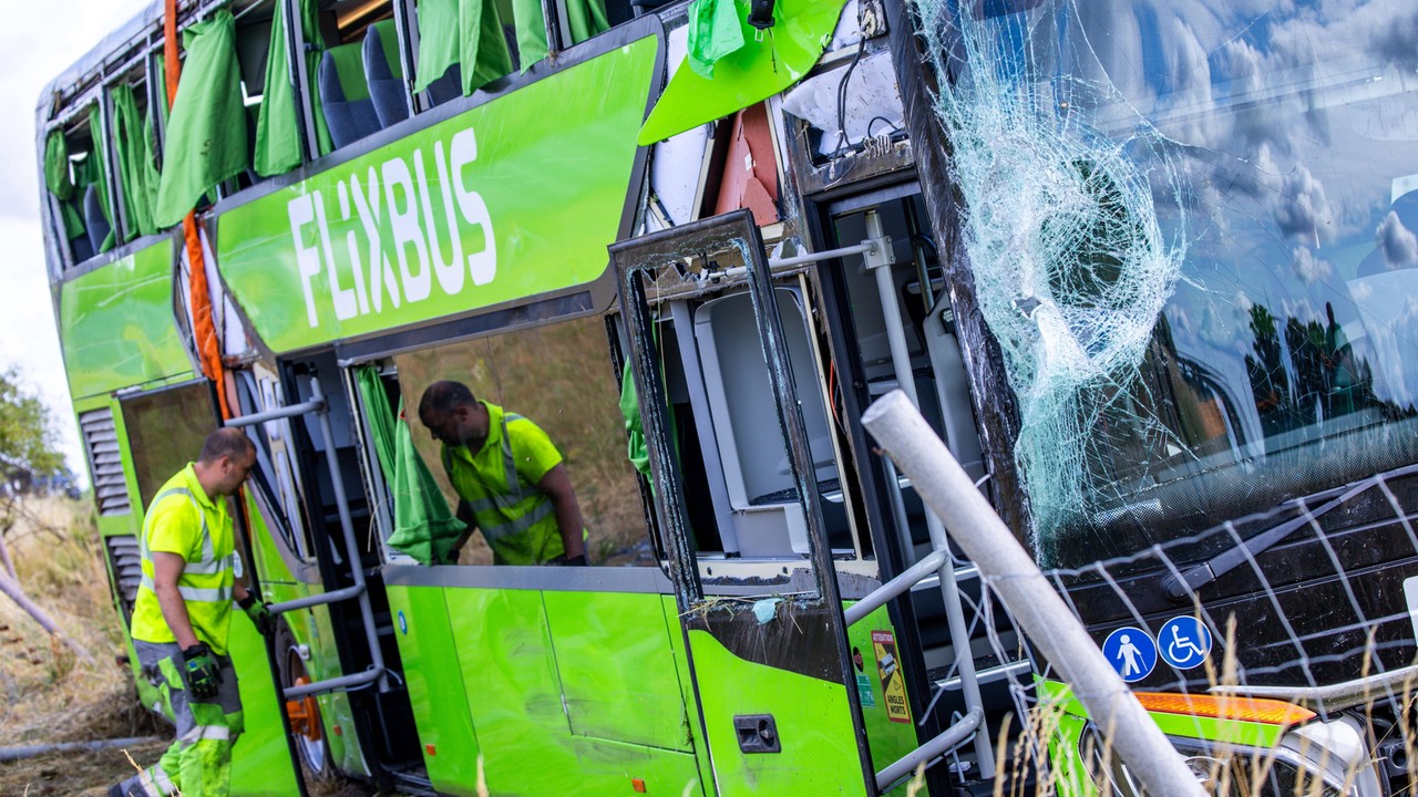 Poważny wypadek autokaru w Niemczech. Podróżowali nim Polacy