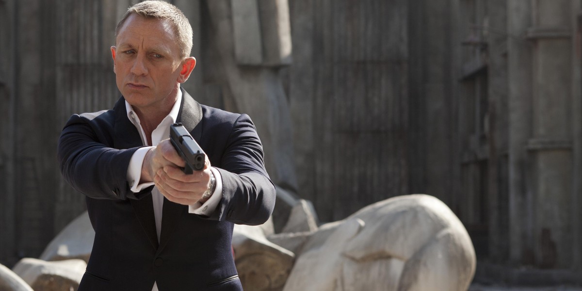 Daniel Craig