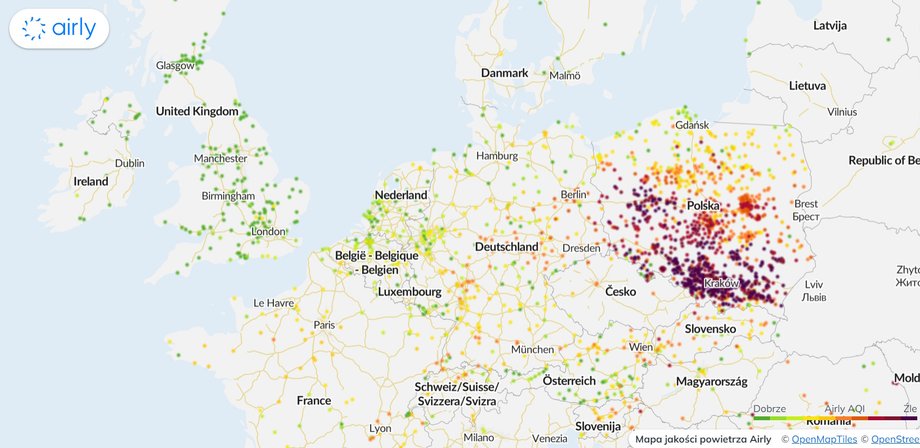 Jakość powietrza w Polsce dnia 10 stycznia 2024 r. przed południem na tle Europy. 