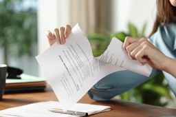 jakie są skutki wniesienia sprzeciwu po terminie