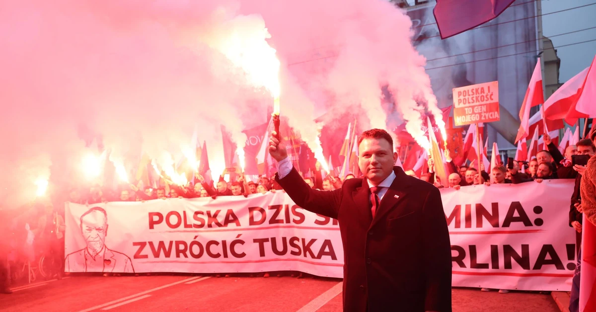 Jest wniosek o ściganie Sławomira Mentzena. Chodzi o racę na Marszu Niepodległości