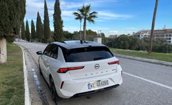 Rejestrujemy coraz więcej samochodów osobowych