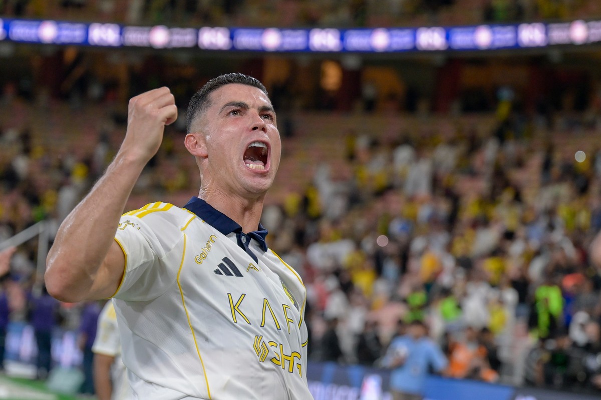 Ronaldo zrobił to jako pierwszy piłkarz na świecie. Taki jest jego majątek