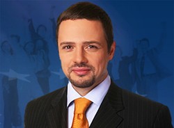 Ogolone nogi pomogły mu wygrać wybory