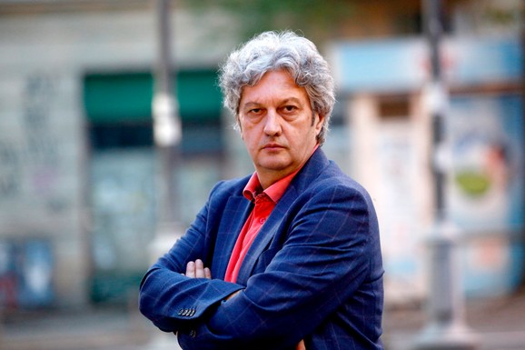 "OTEO JE OD MENE ĆIRILICU" Milomir Marić oštro o emitovanju emisije na Hepiju nakon njegovog odlaska: "Uzima ko stigne"