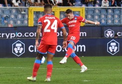 Sampdoria kolejną ofiarą rozpędzonego Napoli. Zieliński z golem
