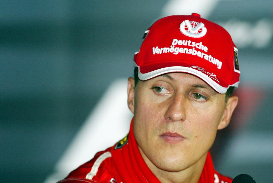 Michael Schumacher kezelésének költsége hetente mintegy 200 ezer (!) eurót visz el - fotó: Northfoto