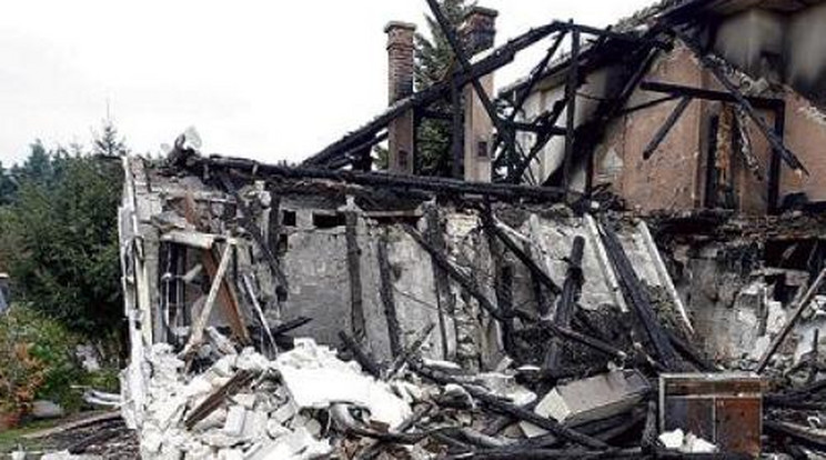 Pizsamában menekültek a felrobbant házból