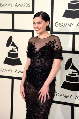 Najbardziej rozebrane gwiazdy na gali Grammy 2015: Jessie J
