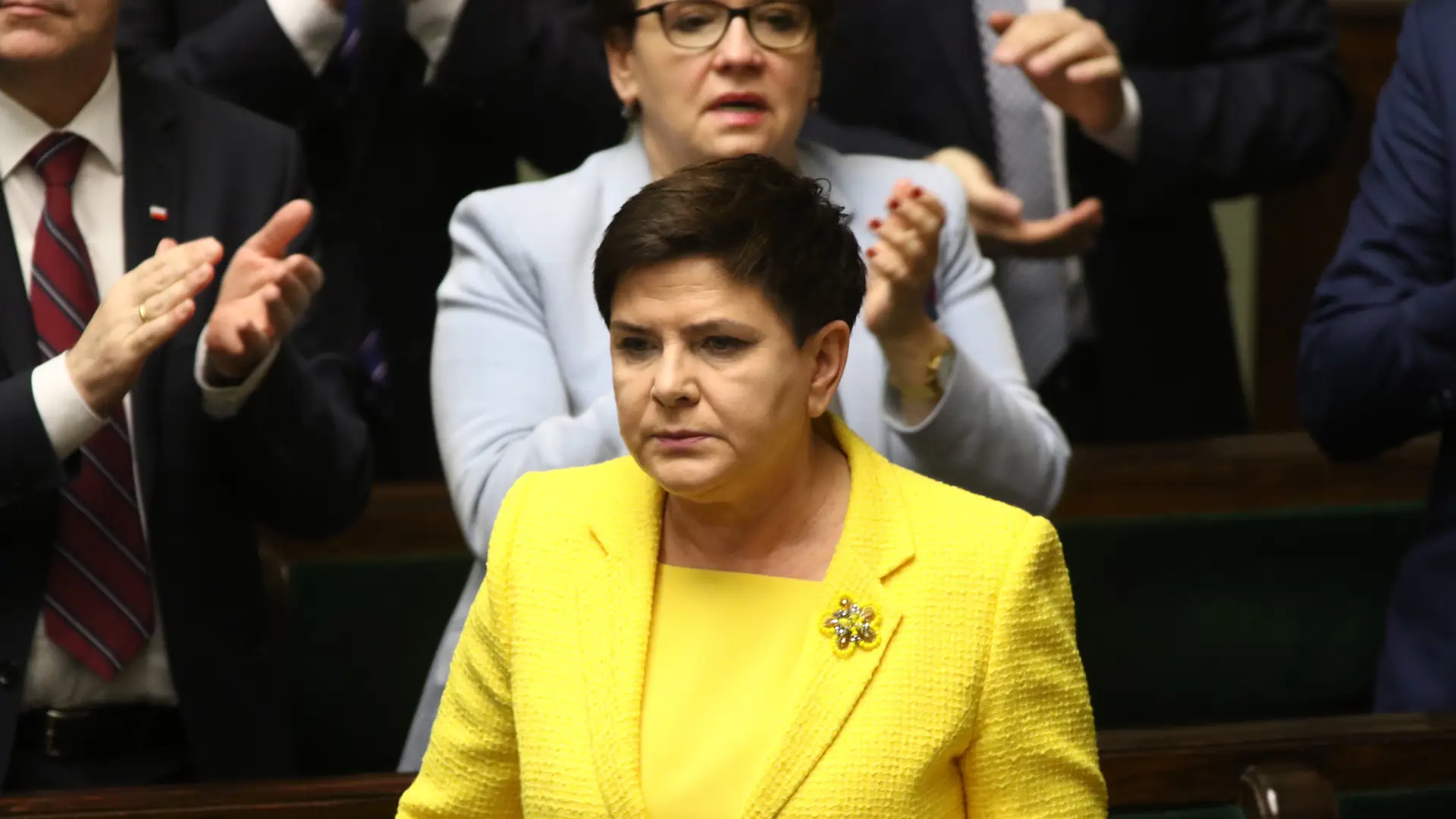 "Beata Szydło została zrezygnowana". Upokorzona premier wzbudza litość nawet wśród opozycji