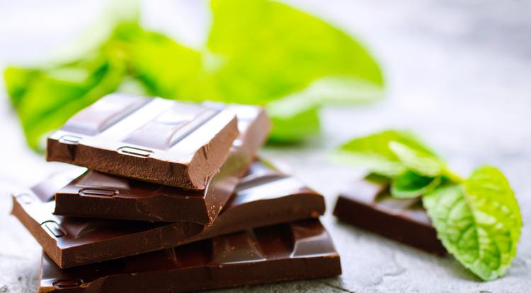 A csokoládé fogyasztása lehetőleg ne az esti órákra essen Fotó: Getty Images