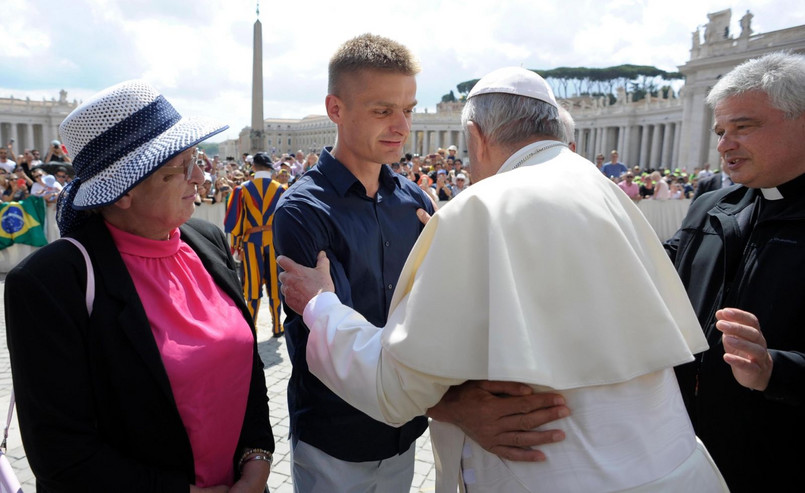 Tomasz Komenda na spotkaniu z Franciszkiem