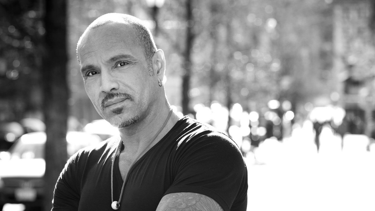 David Morales 10 listopada wystąpi w Polsce. DJ zagra podczas otwarcia drugiego poziomu klubu The View w Warszawie (ul. Twarda 18).