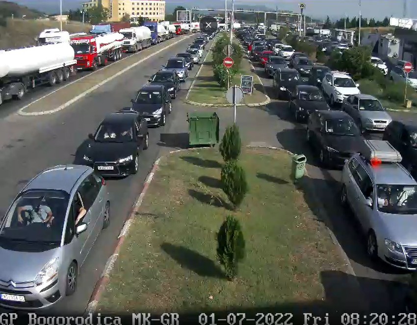 Gužve na graničnom prelazu Bogorodica Evzoni