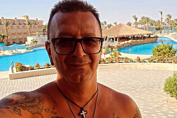 "IZGUBIO SAM PET STANOVA I DOBIO ŠEĆER" Pevač podigao kredit i uništio sebi život: Rata je počela da skače, a nije imao da vrati novac banci