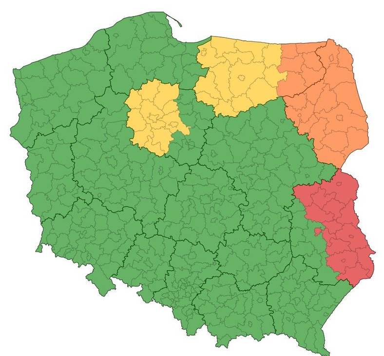 Ostrzeżenia IMGW. Zielony - brak alertów. Żółty - pierwszego st. Pomarańczowy - drugiego st. Czerwony - trzeciego st.