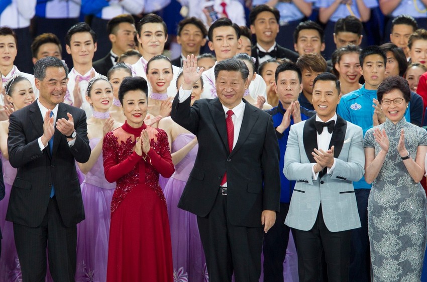 Doni Jen i Si Đinping na proslavi 20. godišnjice predaje Hong Konga Kini