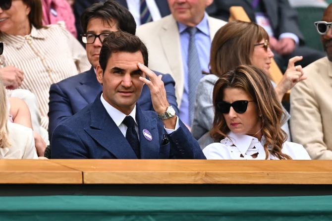 Bračni par Federer prošle godine na Vimbldonu, Rolex sat na njegovoj ruci