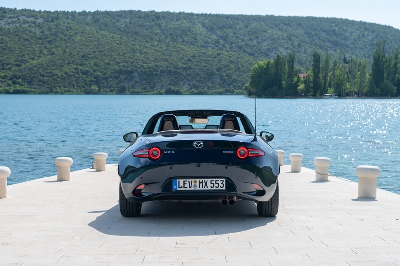 Mazda MX-5 2024