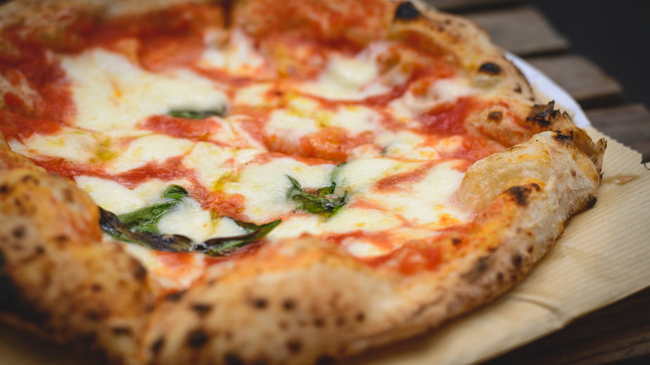 Pizza neapolitańska
