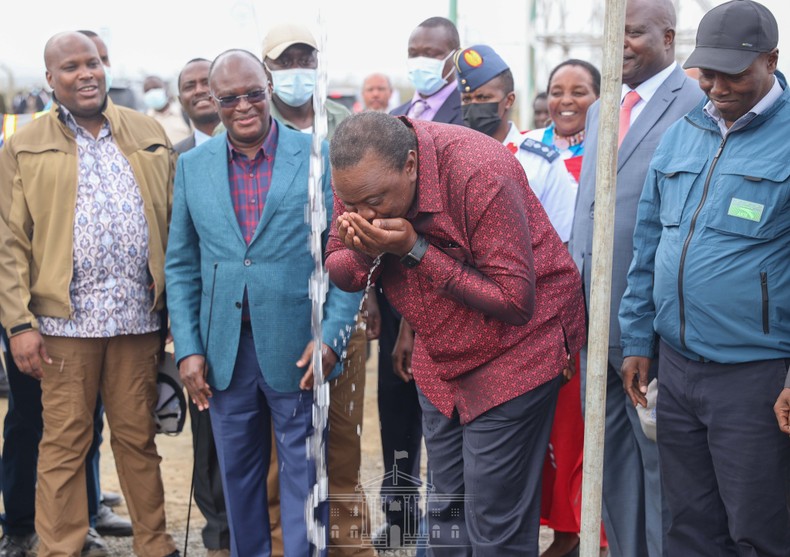 President Uhuru Kenyatta has commissioned the Kshs 1 billion Naivasha Industrial Park Water Project in Suswa, Narok County