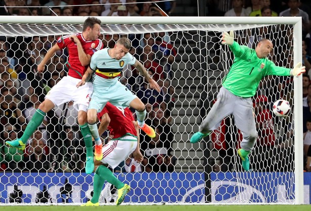 Tak jednostronnego meczu na Euro 2016 jeszcze nie było. Belgowie dali lekcję Węgrom. WIDEO