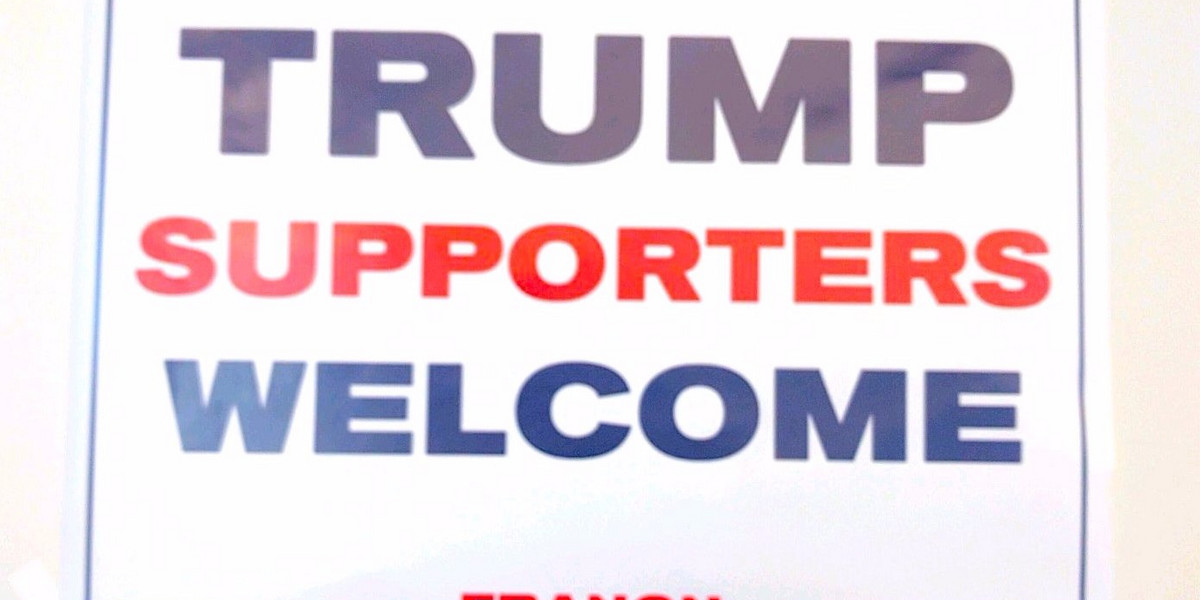 "Witamy zwolenników Trumpa" - głosił plakat na kampusie FB, który zachęcał do dołączenia do grupy Anon