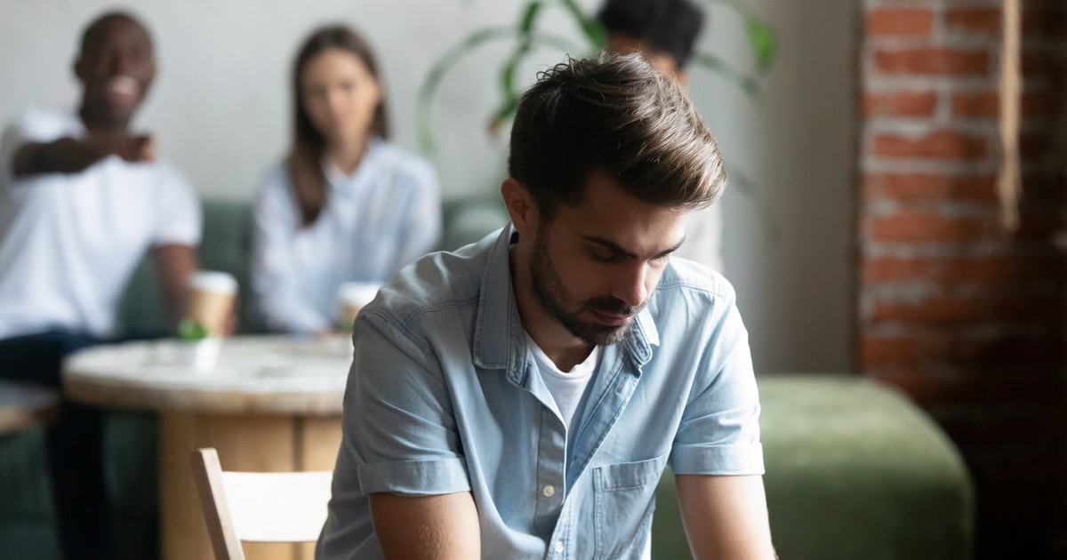 Czy jesteś "przyjacielem na doczepkę"? Psycholożka wymienia 4 oznaki, które mogą o tym świadczyć