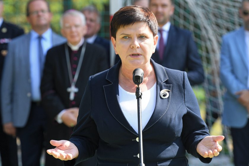 Gorąco na rozpoczęciu roku z udziałem Szydło