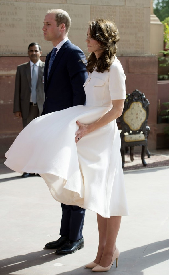 Kate Middleton (34 l.)