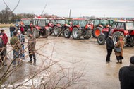 ŻNIN PROTEST ROLNIKÓW BLOKADA DROGI