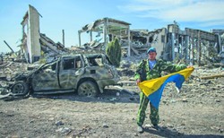 Brak światła, wody i ogrzewania - tak żyje się dziś w Donbasie. Bunt mieszkańców Ługańska