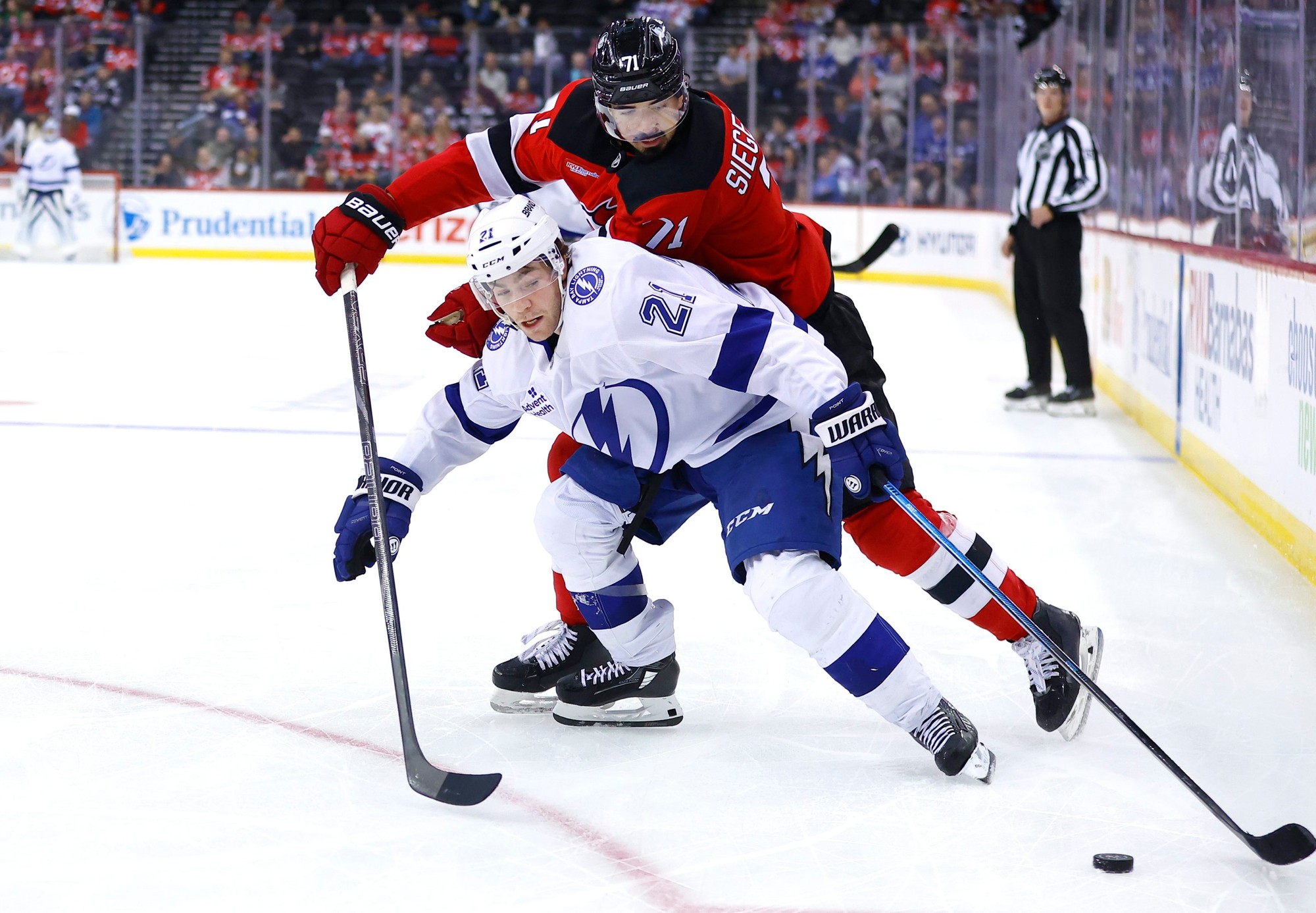 Zápas NHL: New Jersey Devils - Tampa Bay Lightning.