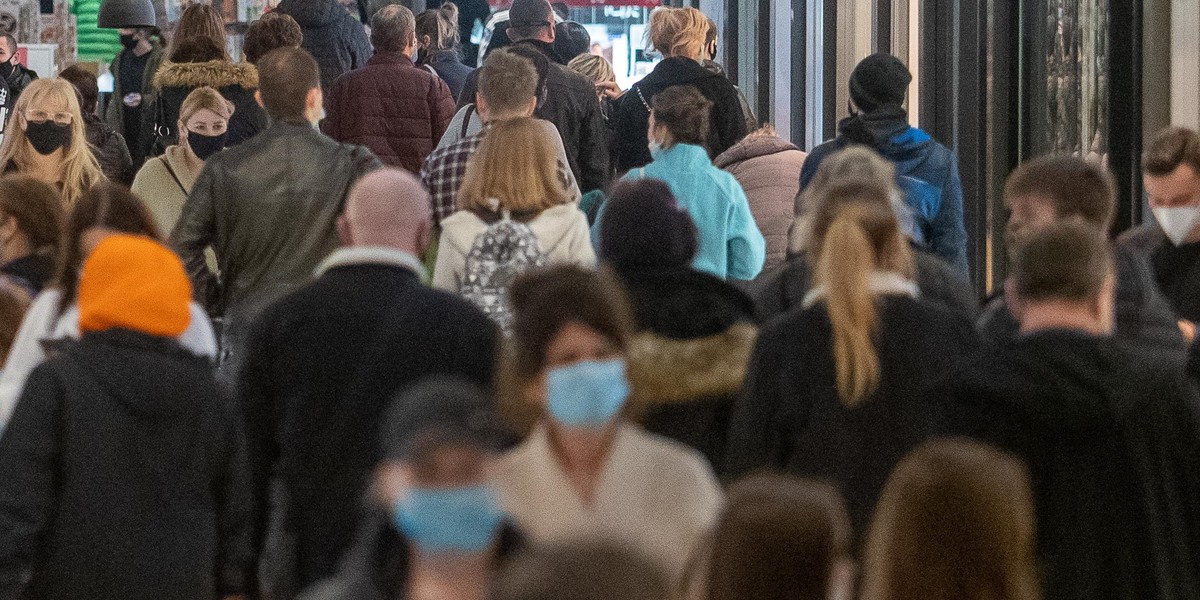 GUS podał ważne dane o wynagrodzeniach. Tyle naprawdę zarabiają Polacy!