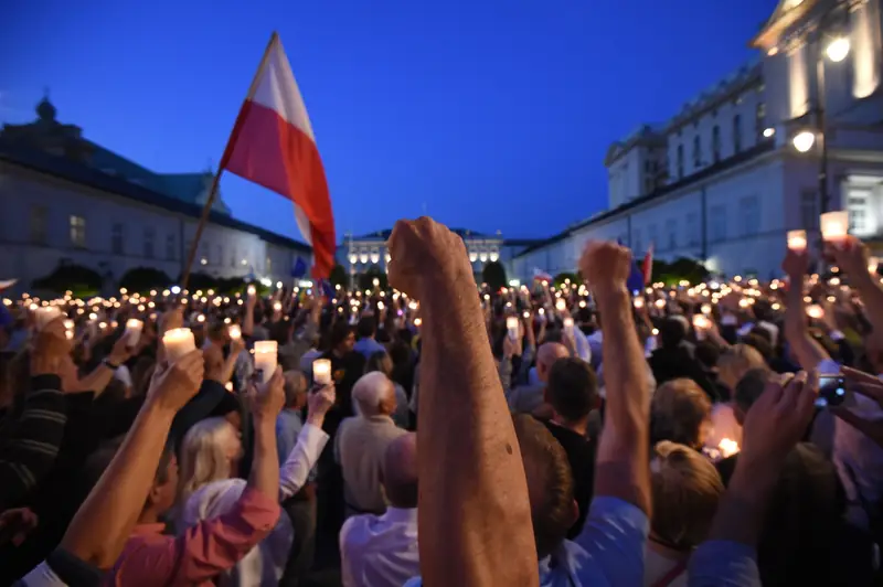 Protest pod Pałacem Prezydenckim