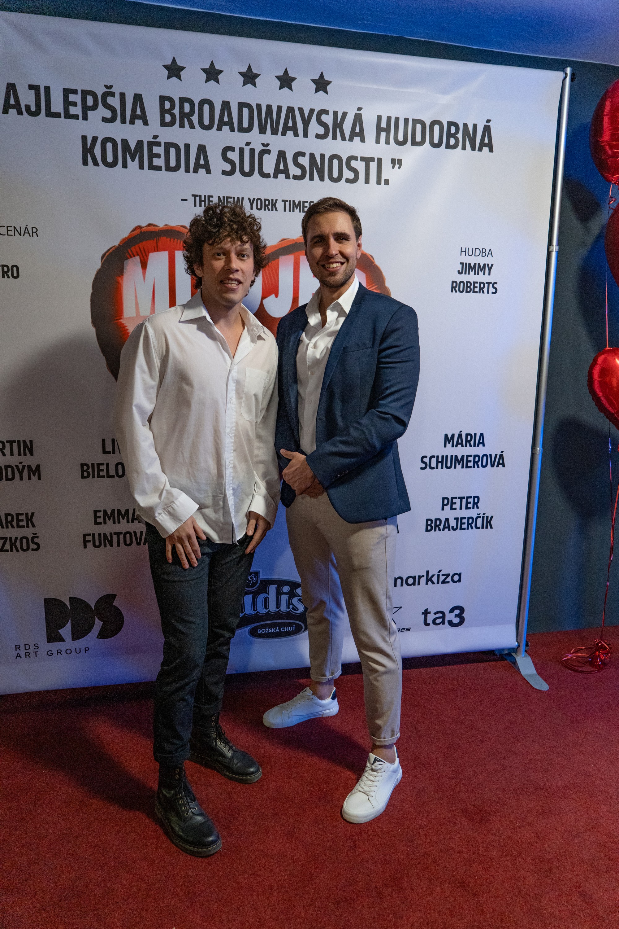 Premiéra muzikálu  Milujem ťa, ale…: Vladislav Plevčík a Patrik Vyskočil