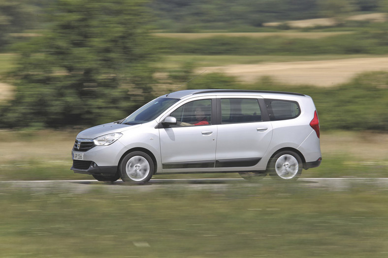 Dacia Lodgy kontra Kia ceed i Skoda Rapid: rodzinne auta w dobrej cenie