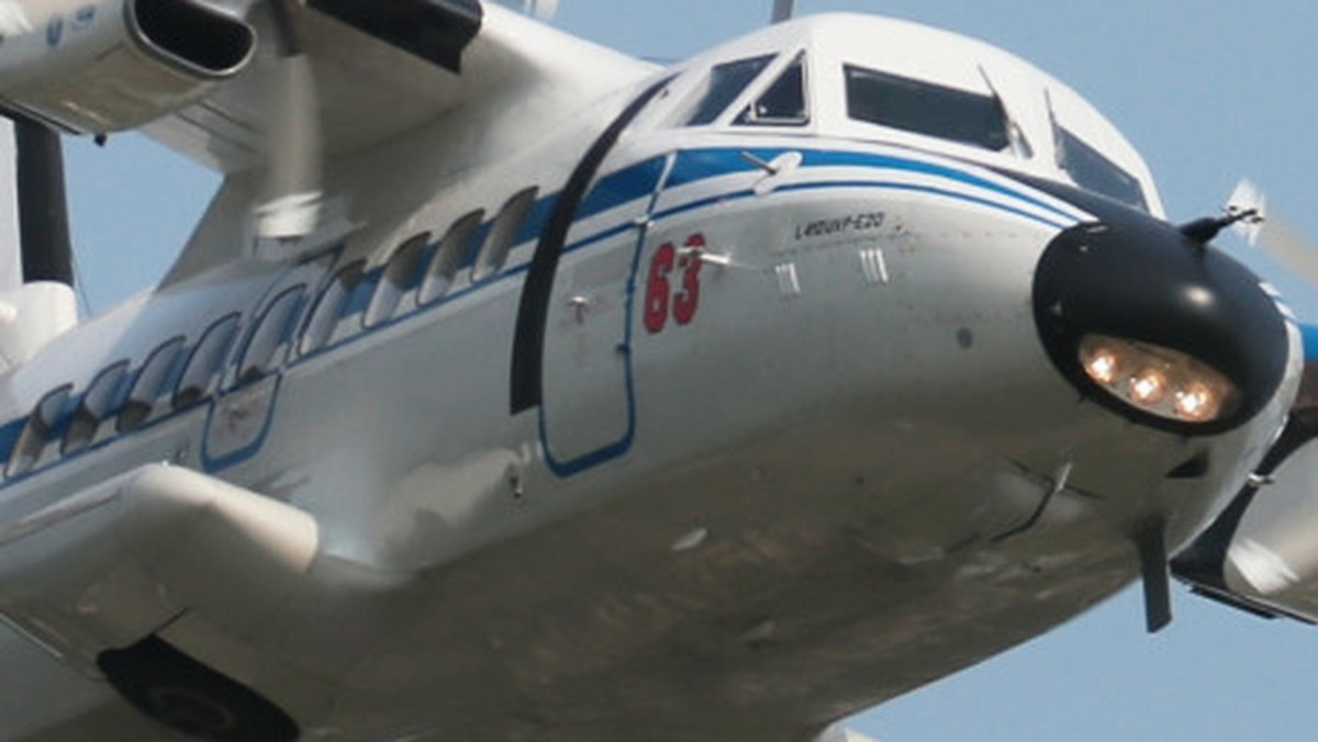 Mały samolot pasażerski L-410 w niedzielę wieczorem lądował awaryjnie w tajdze w obwodzie irkuckim. Zginęły cztery osoby, kilkanaście zostało rannych - poinformował agencję TASS przedstawiciel sztabu operacyjnego.