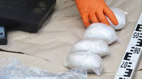 Újraindult a nemzetközi drogkereskedelem, a rendőrök máris kertben elásott heroint találtak