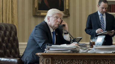 Rozmowa telefoniczna prezydentów Hollande'a i Trumpa
