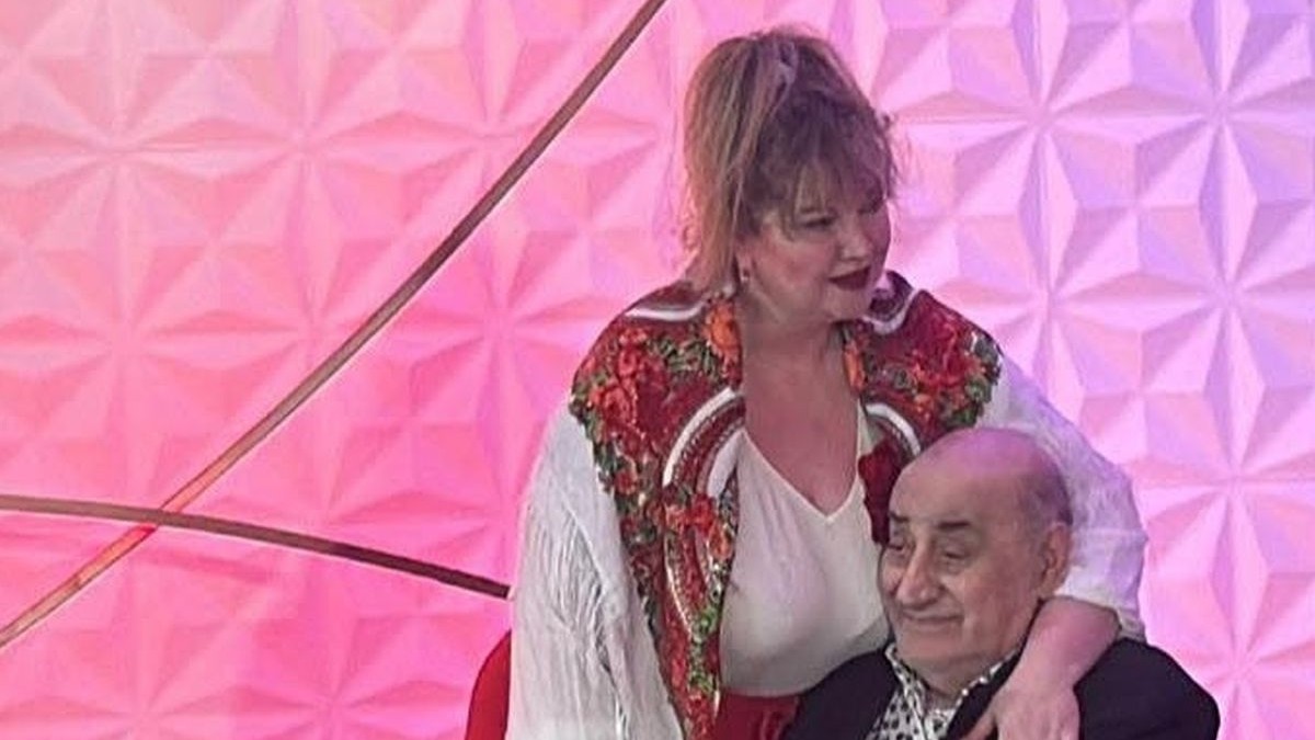 Cum a apărut Viorel Lis într-o emisiune TV după ce a ajuns în scaun cu rotile. Fostul primar al Capitalei are 82 de ani