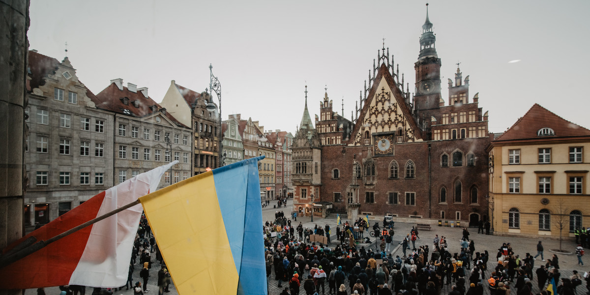 Wrocławianie od czwartku manifestują solidarność z Ukrainą