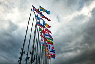 Rada Europejska podjęła decyzję o rozpoczęciu negocjacji akcesyjnych z Ukrainą i Mołdawią