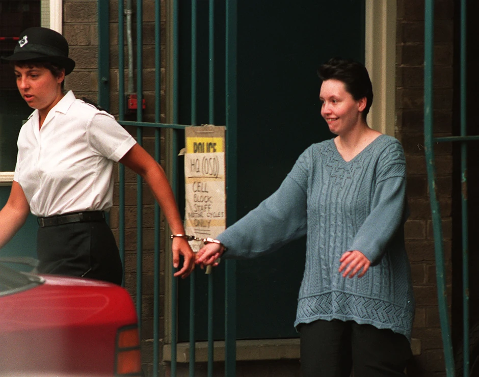 Džuli Keli na sudu u julu 1994.